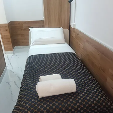 Otel Palace *